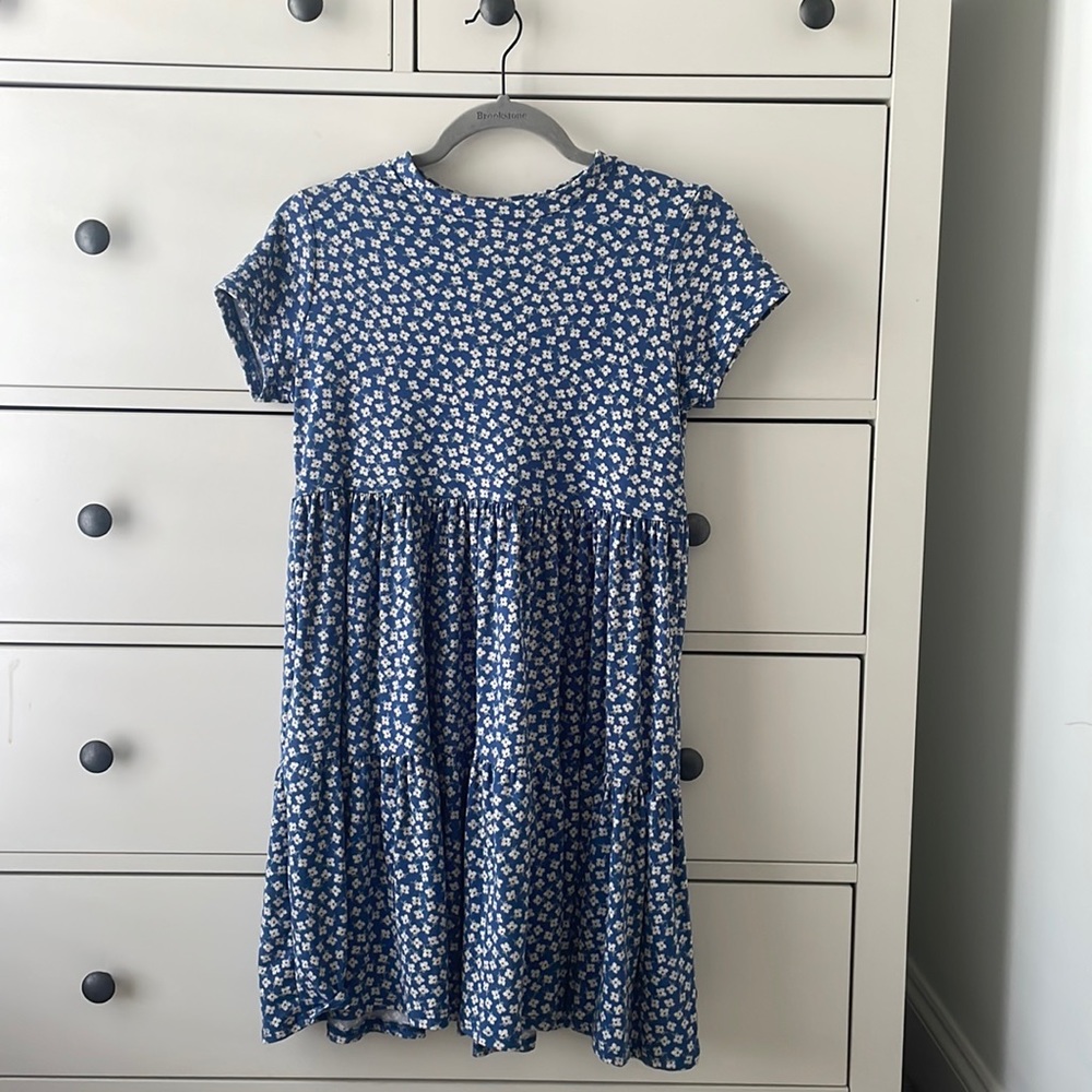 Jessica Simpson baby doll dress with daisies